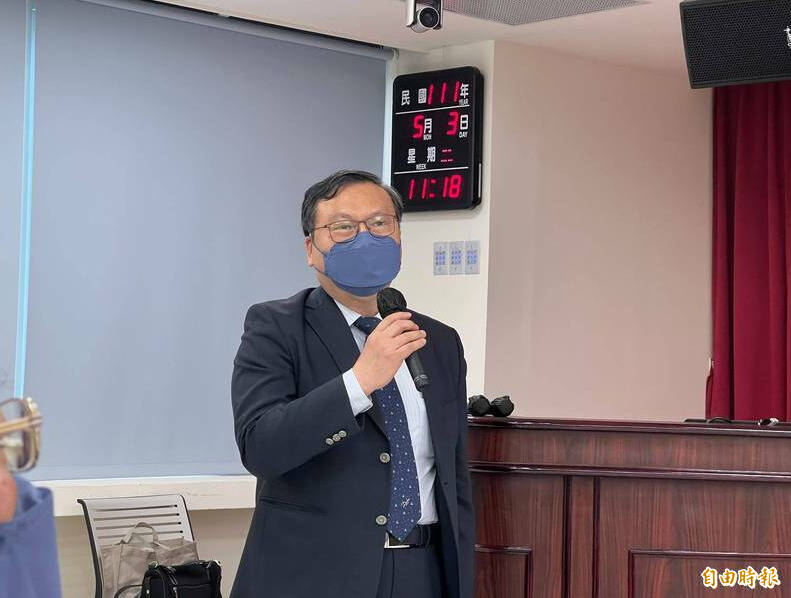 挨批政治站隊!陳宏達連發2文「反擊黃偉哲」:人民智商沒那麼低