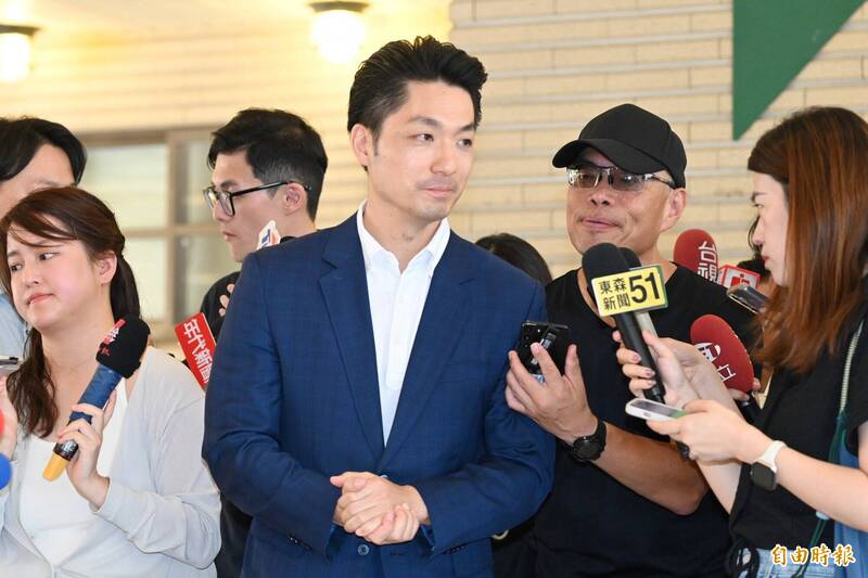 蔣萬安答不出「台北哪裡卡卡的」 詹凌瑀諷:卡在市長那一關