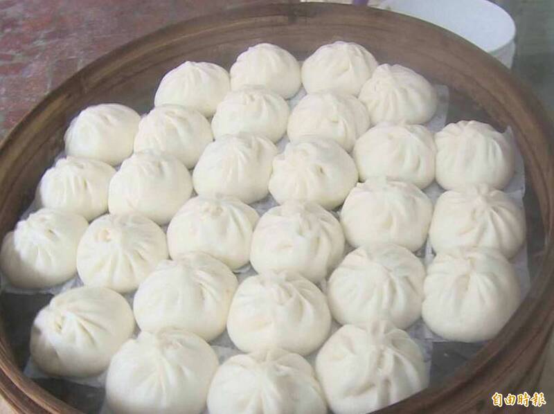 鹿港肉包吃哪家？兩大名店阿振、老龍師老饕大車拚！