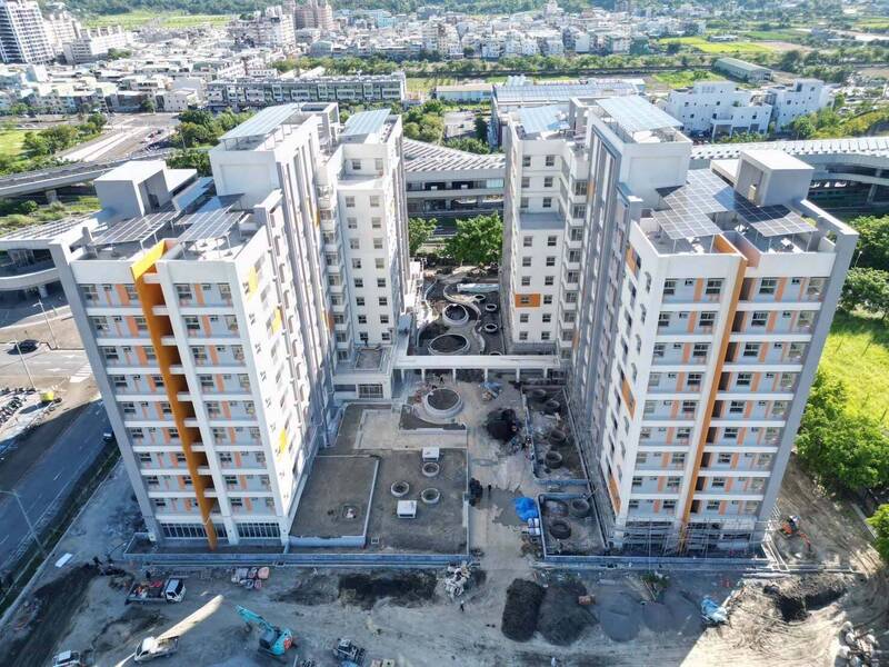 高雄大寮社宅申請首日詢問破百 凱旋社宅10日接力登場