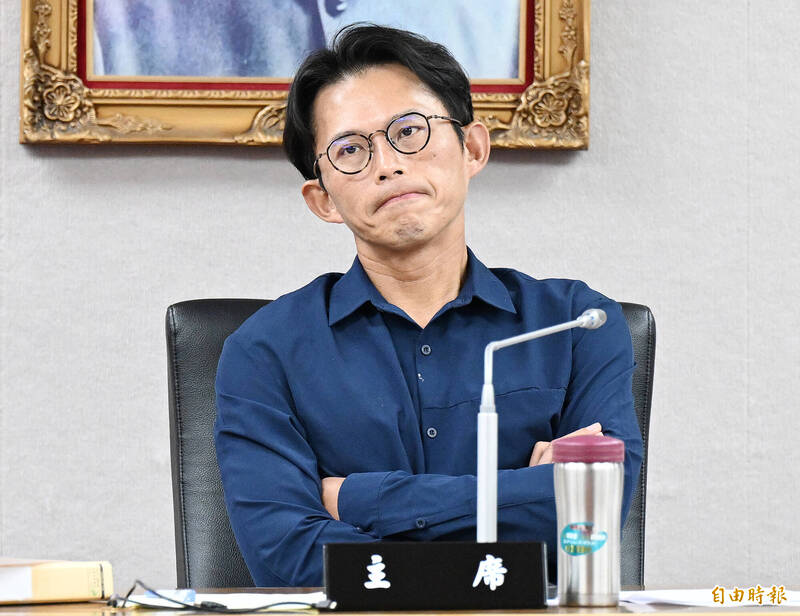 四叉貓還爆料，黃柏崴曾接受某徵信業者的委託幫忙查個資，而這間徵信業者剛巧以前跟民眾黨主席黃國昌合作過。（資料照）