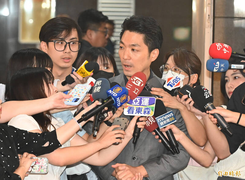 簡舒培爆夏莉絲所屬托嬰中心給幼童吃過期食品 蔣萬安:半年已無預警稽查4次