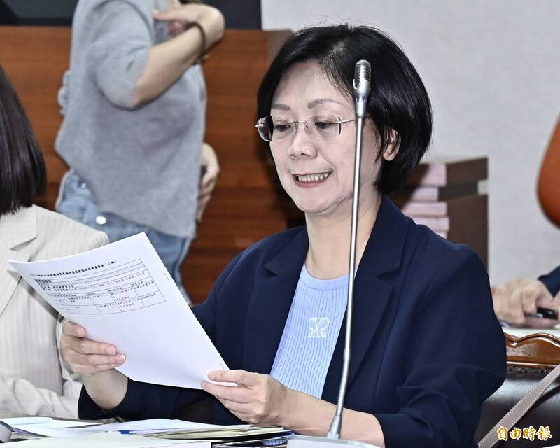 翁曉玲再提刪行政院預算惹議!葉耀元批:蓄意癱瘓政府