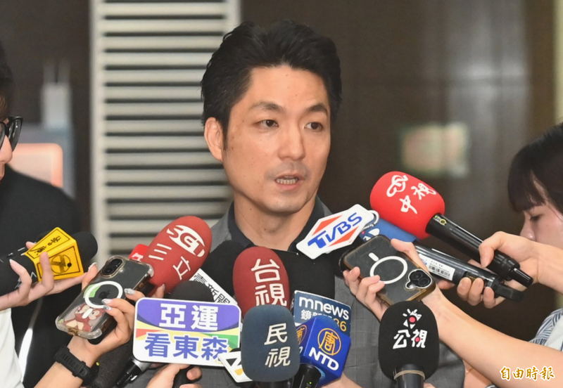 蔣萬安稱「政府買夠疫苗 民間就不用採購」 謝金河:顛倒黑白令人痛心!