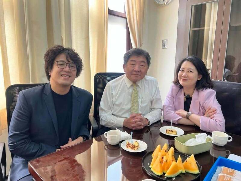 參選北市長第一站請益陳時中 沈伯洋曝他提醒「2件事」