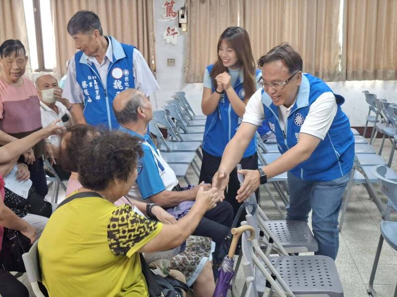 兒子女兒差了20歲!魏平政正妹女兒變「選戰分身」