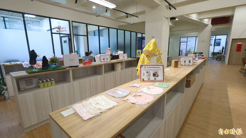 青創專題2-1》新北基地顧問診斷 助攻童裝、大腦桌遊新創拓展客源