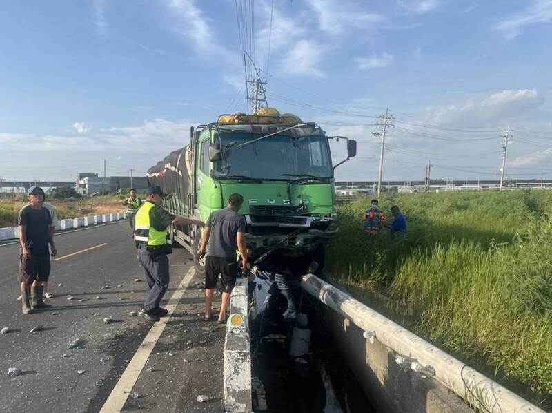 可惡！大貨車撞小客車釀1死疑毒駕肇禍
