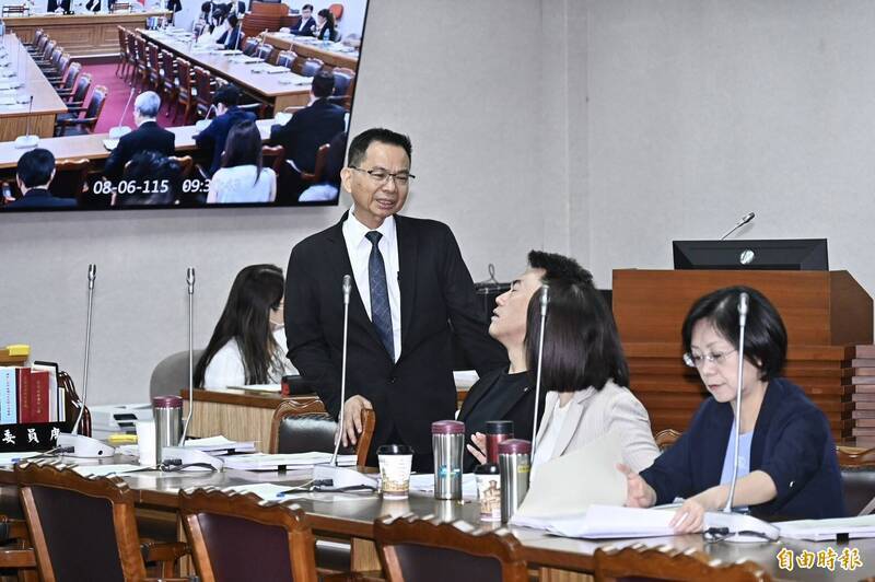 總預算狂刪凍釀災!藍幕僚示警:解凍不及部會恐「吐回已花經費」