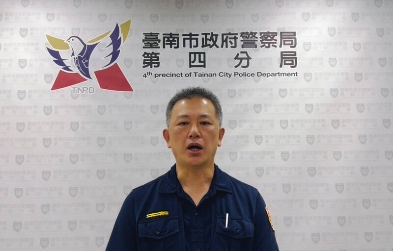 台南女無照被扣機車還PO網 討拍反被「噹」:不是先上網先贏