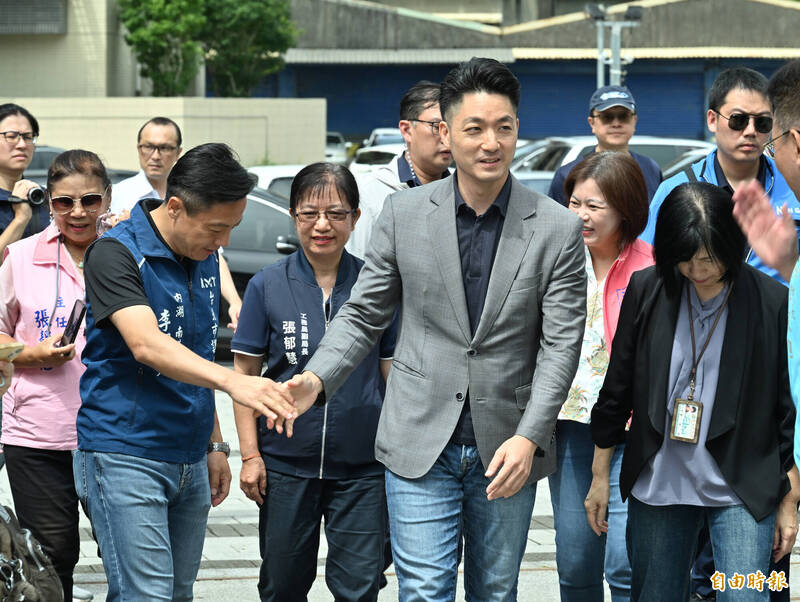 沈伯洋酸蔣萬安成「黃國昌模式」 蔣反擊:人民受不了民進黨