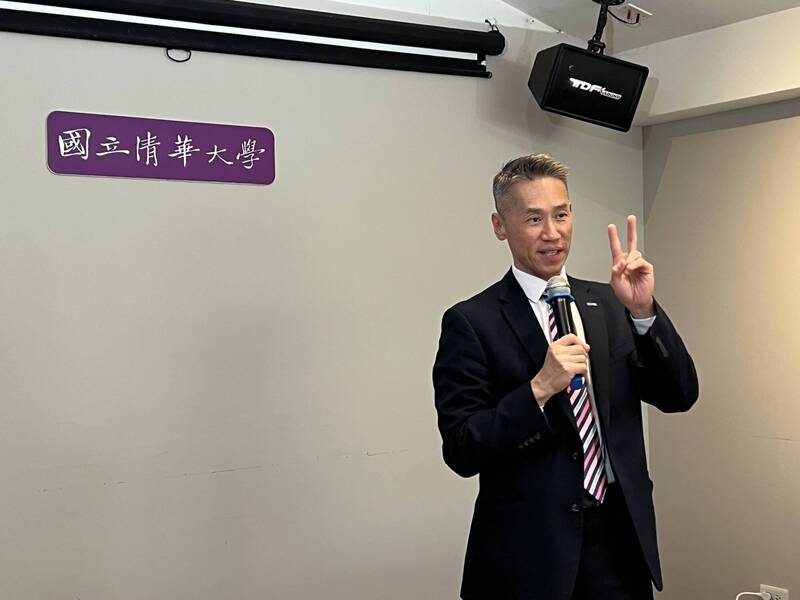 因「好奇」剛續任校長即赴美覓新職 高為元聲明挨批失格