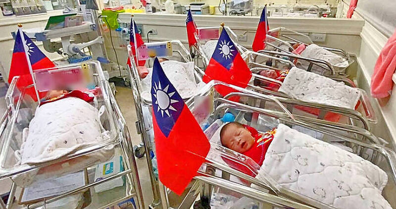 《TAIPEI TIMES》Population declines for 31st consecutive month