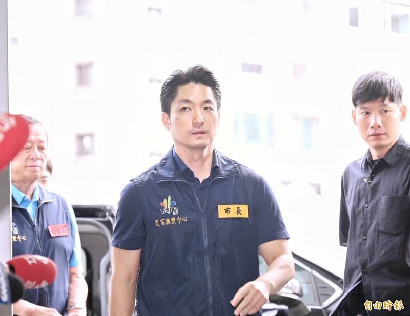 蔣萬安稱「疫苗合約封存30年」 他舉吳子嘉誹謗罪判例:想上法院?