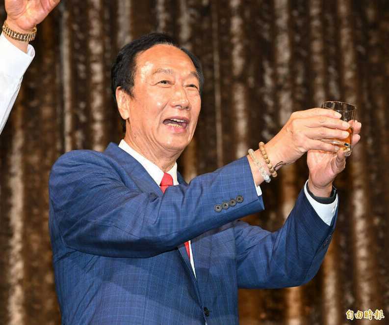 四叉貓爆郭台銘也被騙慈濟10億掮客找過  因「1疑點」果斷拒絕合作！