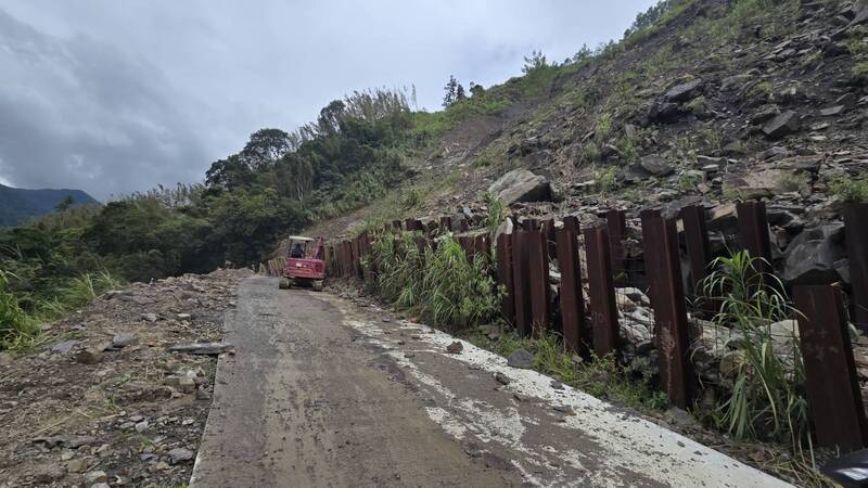 南庄301農路遭雙颱重創崩塌 苗縣府啟動「短中長期」治理方案