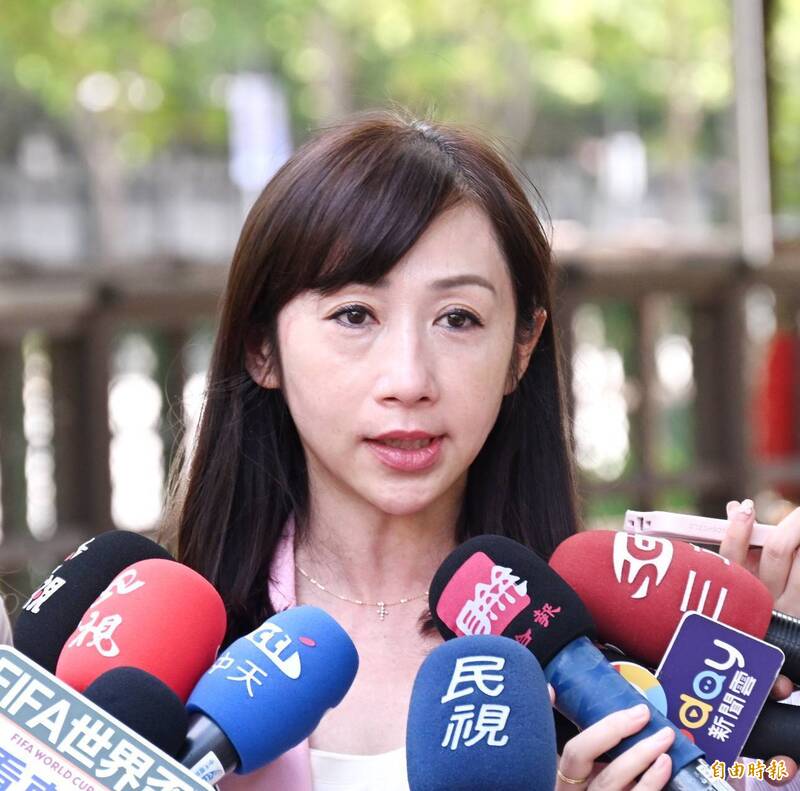 前發言人李政軒「生涯規劃」請辭隔天爆洩密案 許淑華轟蔣萬安:知情隱瞞、不知情失靈