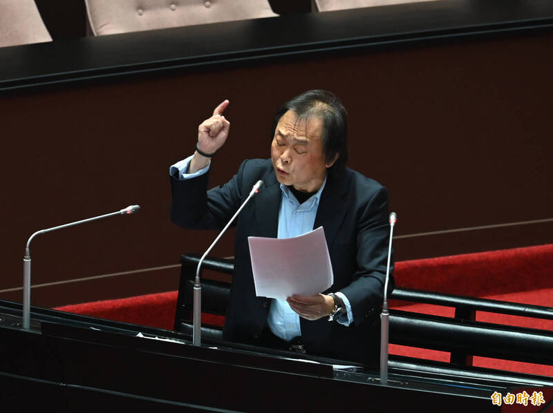 王世堅主張修憲前維持監院運作 談廢死直言:加害人不配擁有生命權