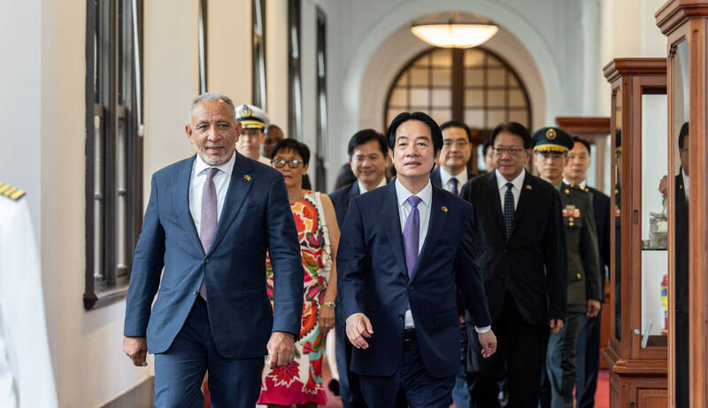 賴清德總統與蕭美琴副總統今晚以國宴,宴請聖文森及格瑞那丁總理傅萊德伉儷。(總統府提供)