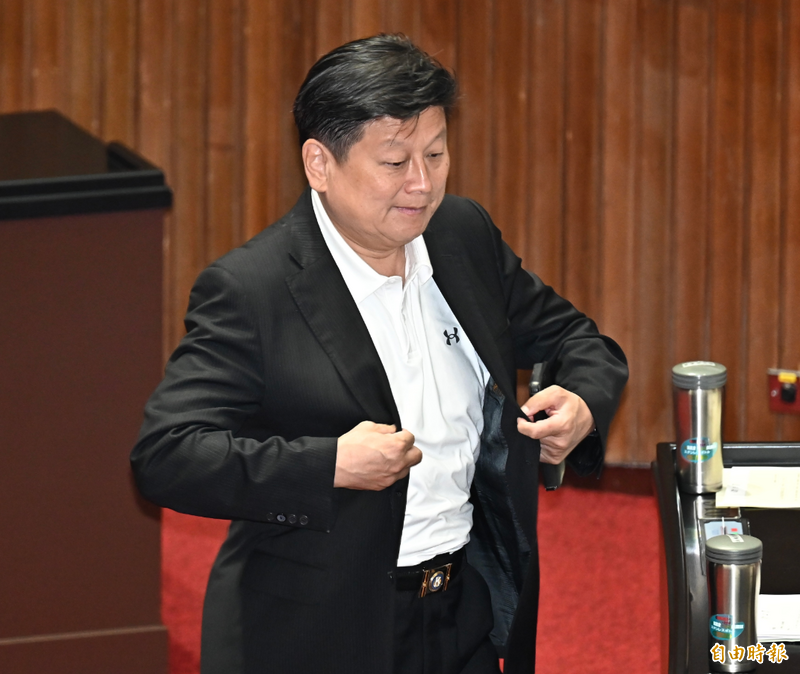 遭韓國瑜怒轟!傅崐萁竟稱缺席是「不忍心韓院長」數千人罵翻