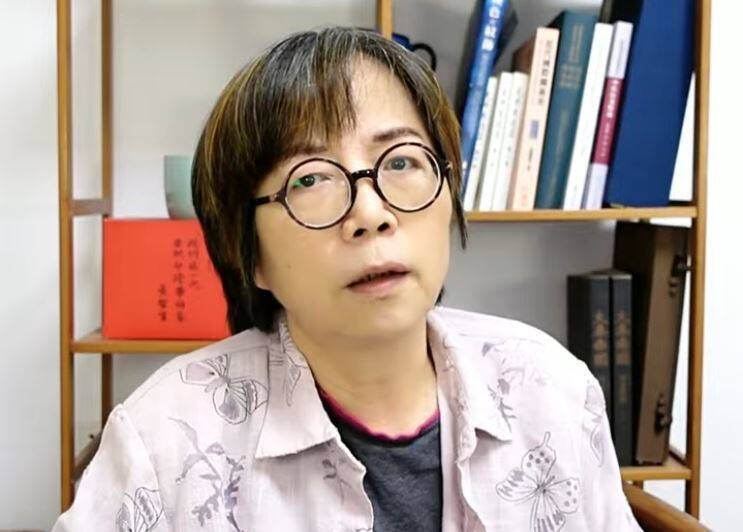 黃智賢轟網軍「爸媽生你做奴?」 點名郭正亮:得官癌的是你