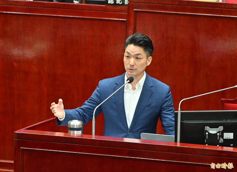 簡舒培靈魂拷問「支持韓國瑜還傅崐萁」 蔣萬安再提賴清德