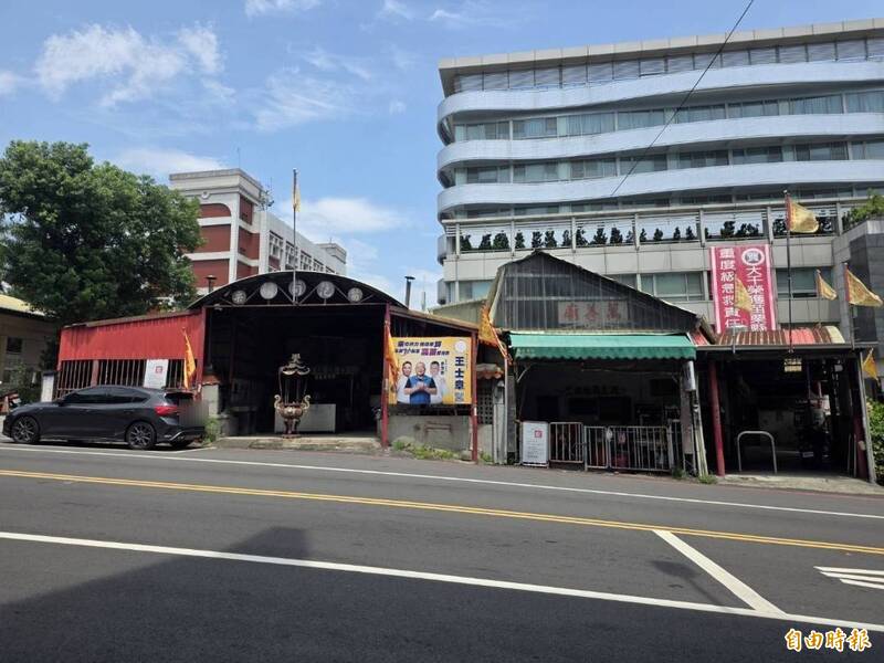 百年萬善祠、范苟祠完成遷靈 鍾東錦:兩祠土地將妥善規劃活化