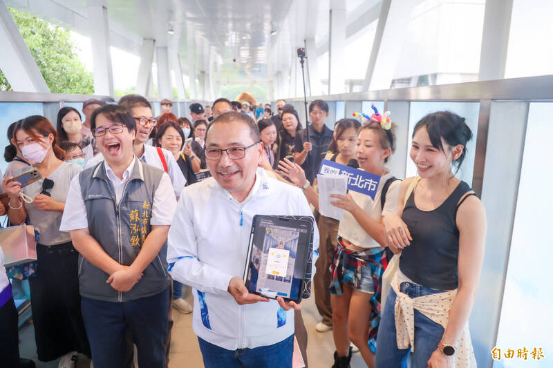 「我的新北市」15週年攜手三鶯線推實境解謎 侯友宜與粉絲搶先體驗