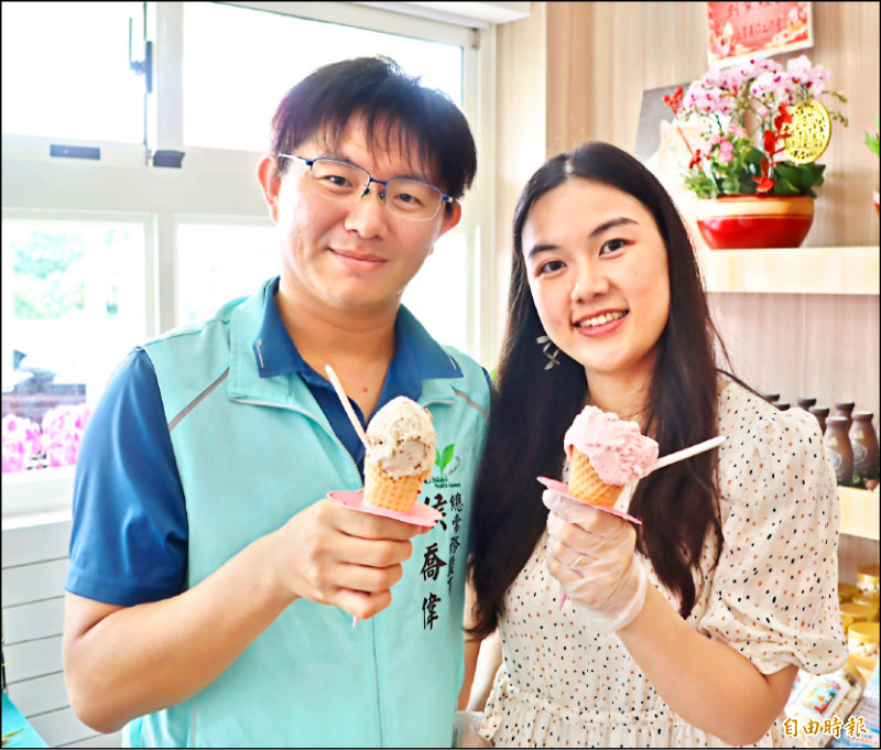 青農研發 嘉縣農特產製成冰品