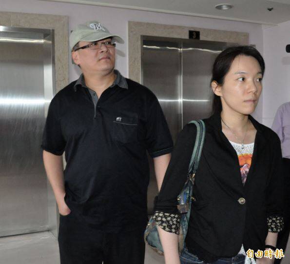 陳幸妤爆趙建銘拿玻尿酸、類固醇回家打 醫事司:有無違法待查