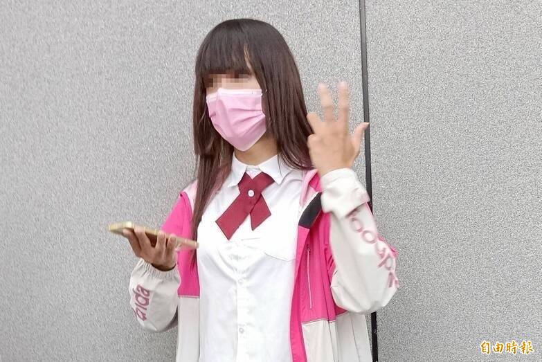 金髮YUKI持假義消證件案出庭 曝自費確認性別:藥袋寫「女性」