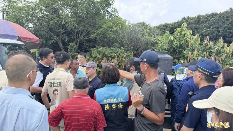 南投焚化爐爭議升溫! 縣府「怕抗爭」偷動工 鄉長肉身擋機具轟:欺負名間人