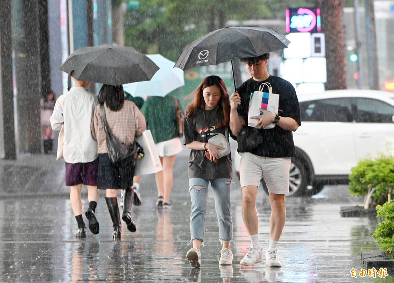 今中南部防大雨、北東午後雨!未來一週水氣多