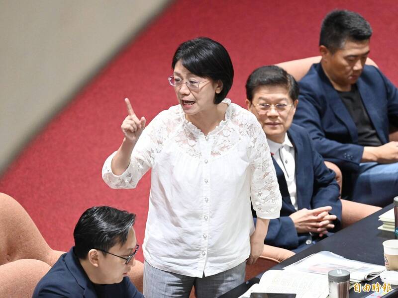 文化部媒宣費遭藍白全刪!公視預算遭刪2185萬、凍結2億 Taiwan Plus減列2億元