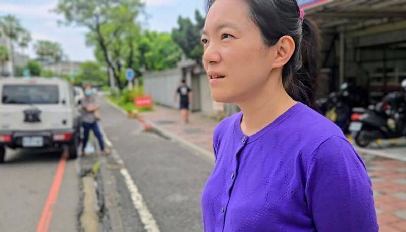 陳幸妤離婚微博狂讚「真實又帥氣」 網自嘲:在中國1通電話就能解決