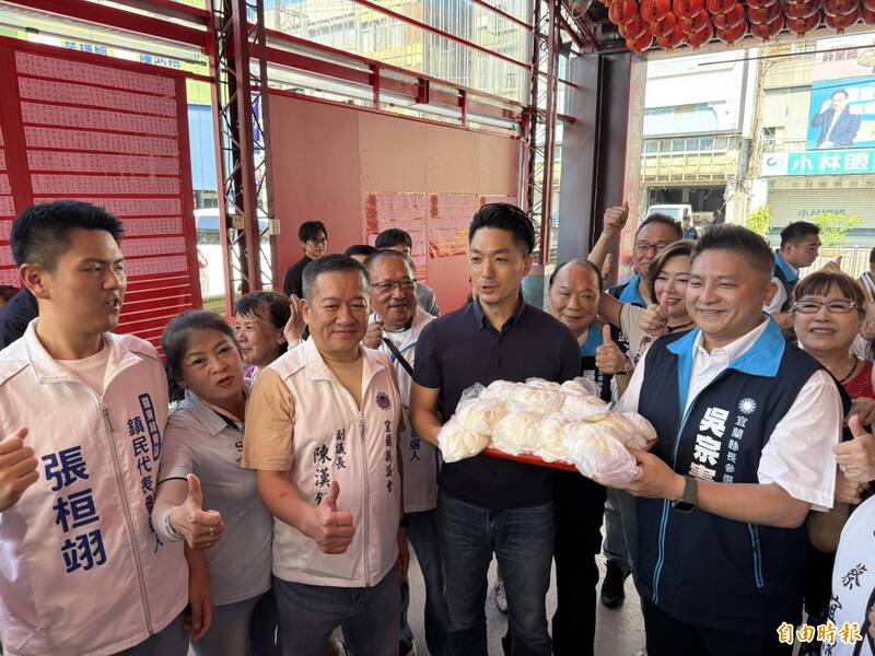 羅東輔選吳宗憲大遲到 「宜蘭女婿」蔣萬安：沒想到週六早上這麼塞......
