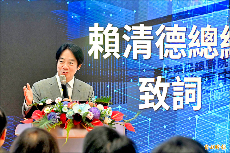 《中榮質子治療中心啟用》總統喊話江啟臣 每筆預算政府都節省使用