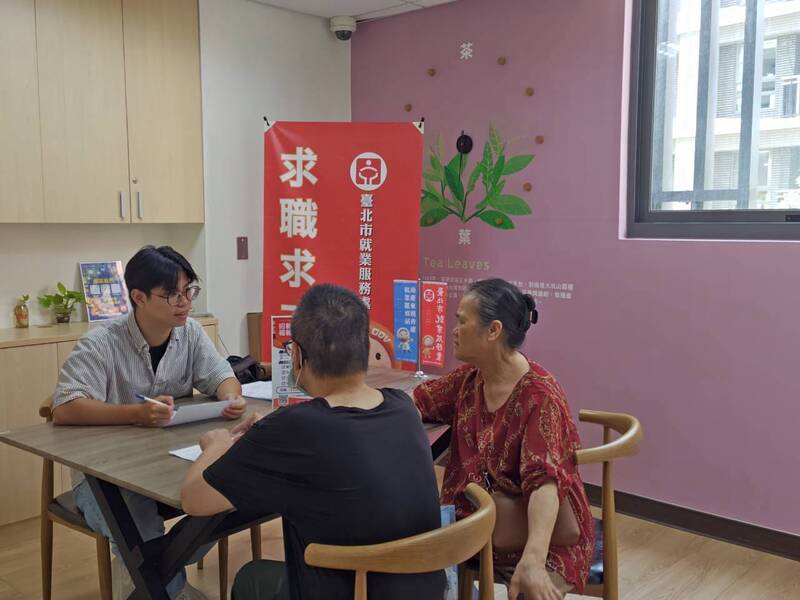 北市就服處徵才895職缺 首納中高齡友善企業IKEA招募