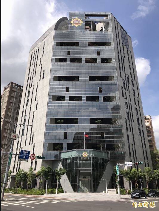 昔日「警界師傅」為搞定都更案 北市科偵隊長半年洩上百筆資料