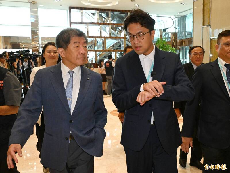 「夜間市長」管紅燈區?沈伯洋:不怕抹黑抹紅 就怕抹黃