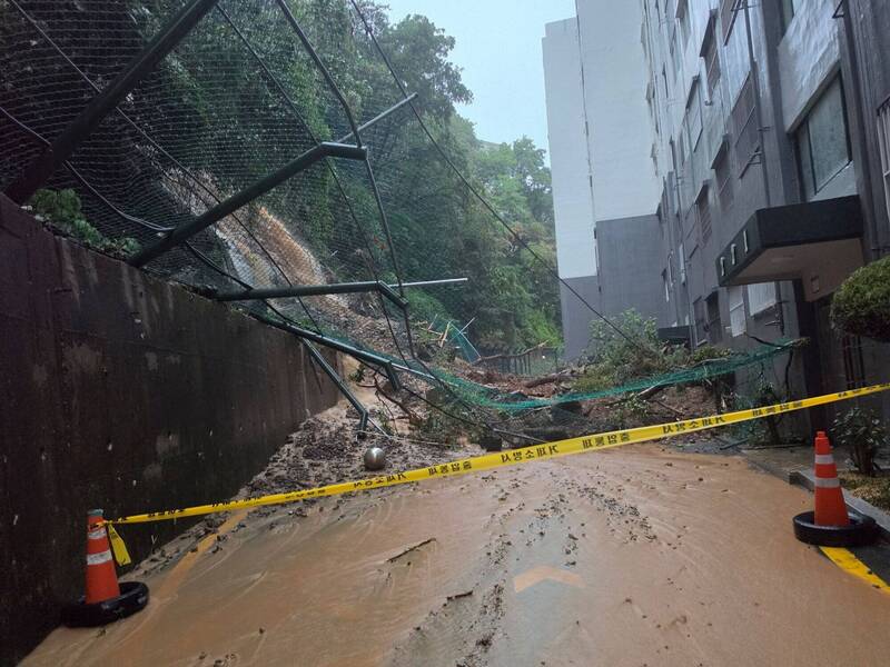 南韓豪雨釀災!山崩襲公寓釀1死3傷 20人受困待援