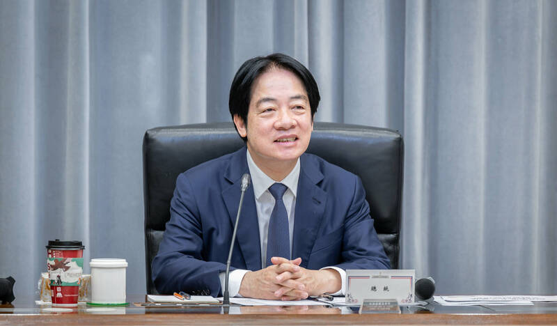 台灣經濟成長率持續上修 賴總統宣布明年普發現金一萬元