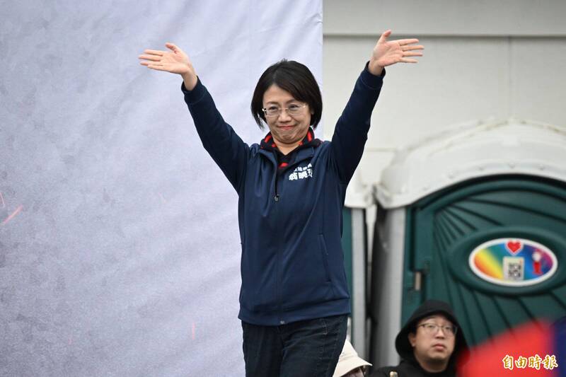 翁曉玲喊告堂哥、梁文傑！張育萌轟「賊喊抓賊」：吃中國人自助餐