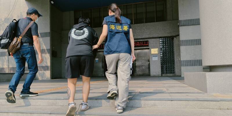 泰拳女教練腹內藏72顆膠囊 耗費10天排出檢測結果曝