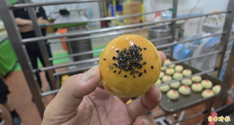 泰源監獄超搶手月餅開賣! 今年每顆漲5元
