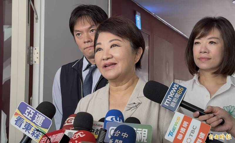 盧秀燕幕僚涉洩密》李政軒手機被查出與廠商通聯談標案 盧8字回應