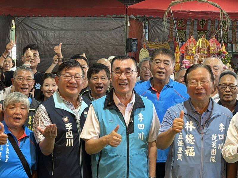 李四川出席永和普渡法會 拋「都更+捷運」雙引擎升級生活