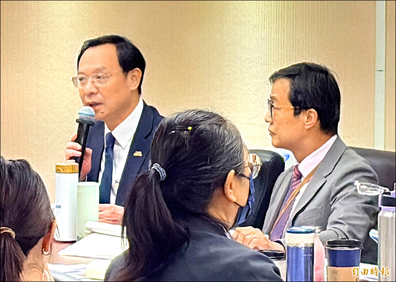 食安法修法》重大食安設指揮中心 立委質疑啟動定義模糊