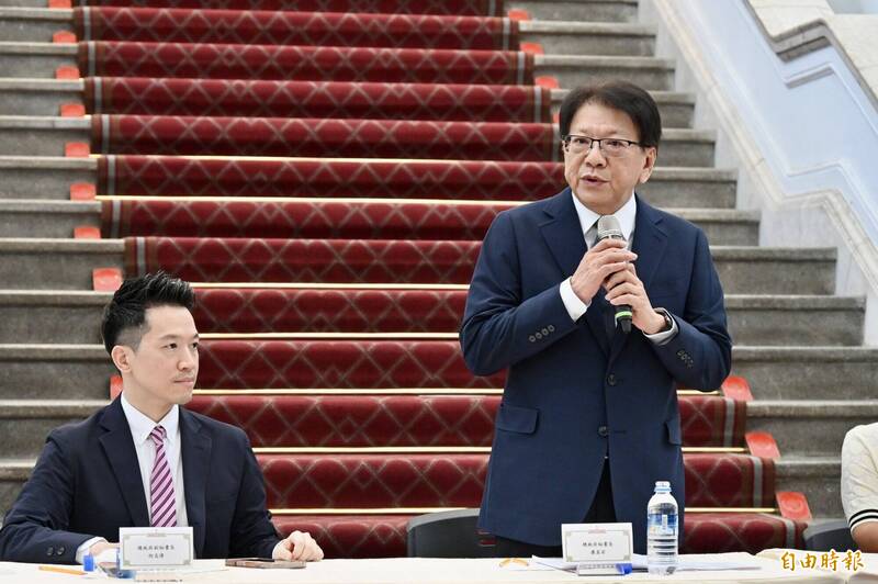 藍白聯手刪凍國務機要費影響弱勢!潘孟安反擊翁曉玲 張育萌:超好看