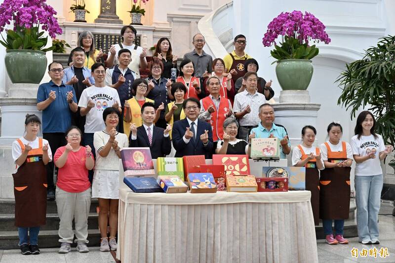 孩子一直問訂單咧…總統府中秋採購被迫喊卡 庇護工場心碎求援國人認購